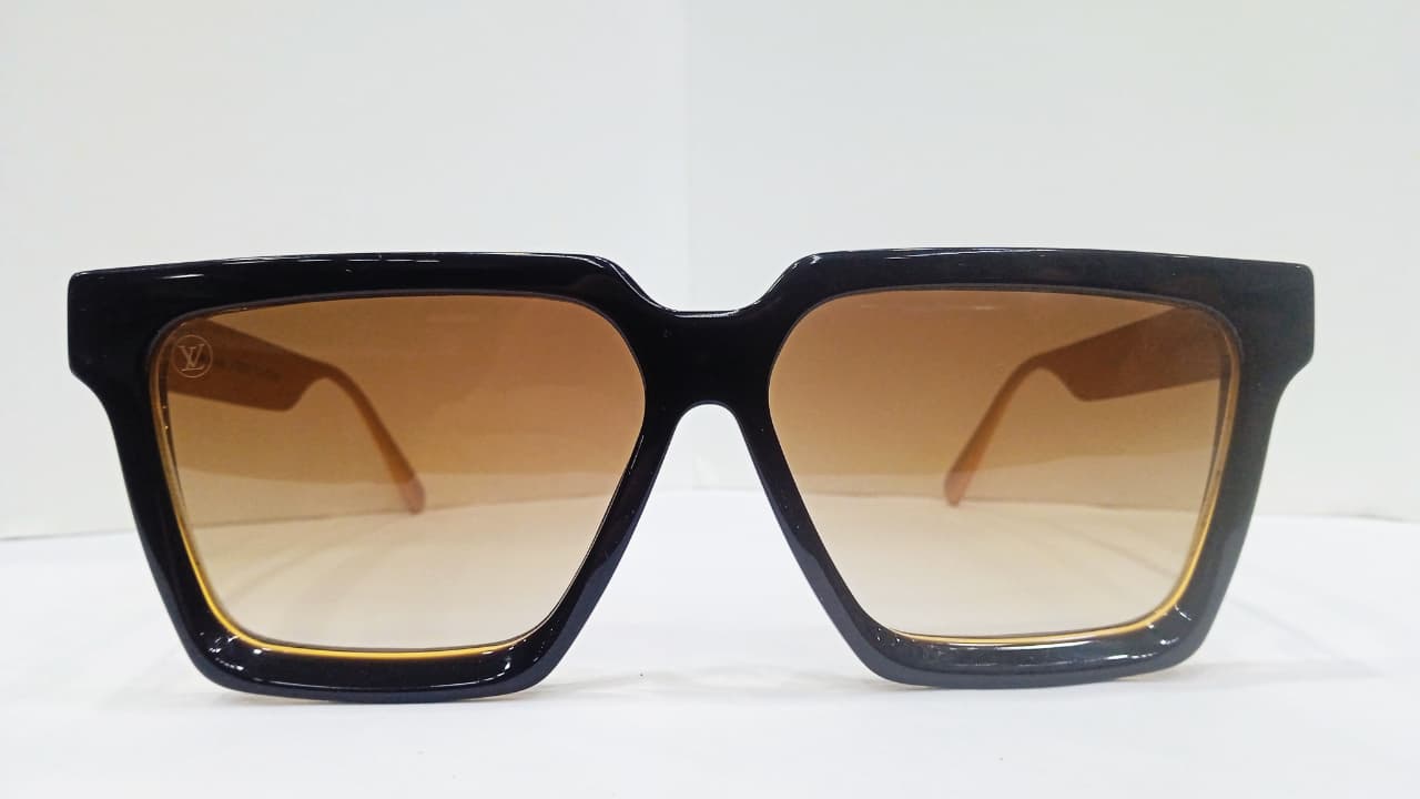 Louis Vuitton Bold Square Sunglasses – Gradient Brown Lens