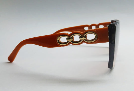 Gucci Trendy Ladies Sunglasses – Elegant Design with Comfortable Fit